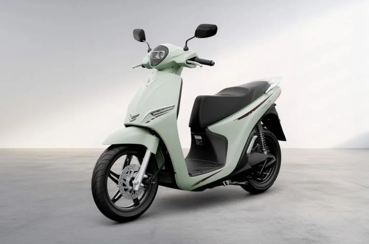 VinFast electric scooter vs Ather TVS iQube Bajaj Chetak comparison India